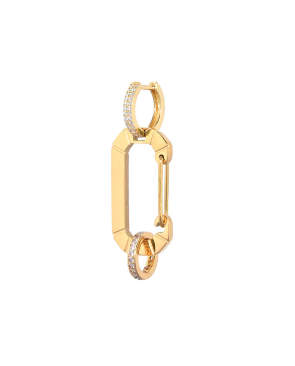 Bonne gouden oorbel met 2 ringen en ingelegde steentjes