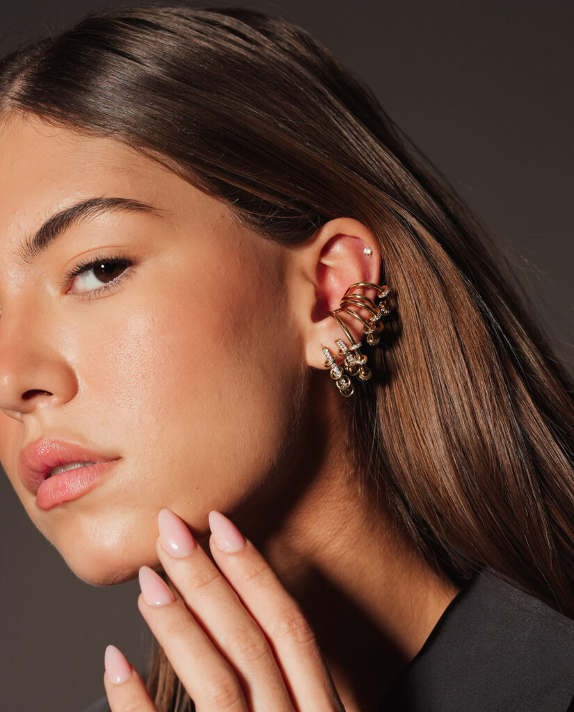 Huggie Hoop Oorbellen & Isabelle Earcuffs #2